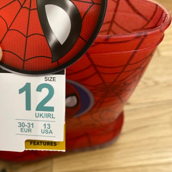 Spider-Man light up wellies - Picture 8 of 9